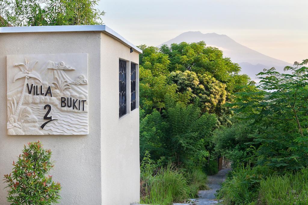 Villa Bukit Nusa Lembongan Exterior photo
